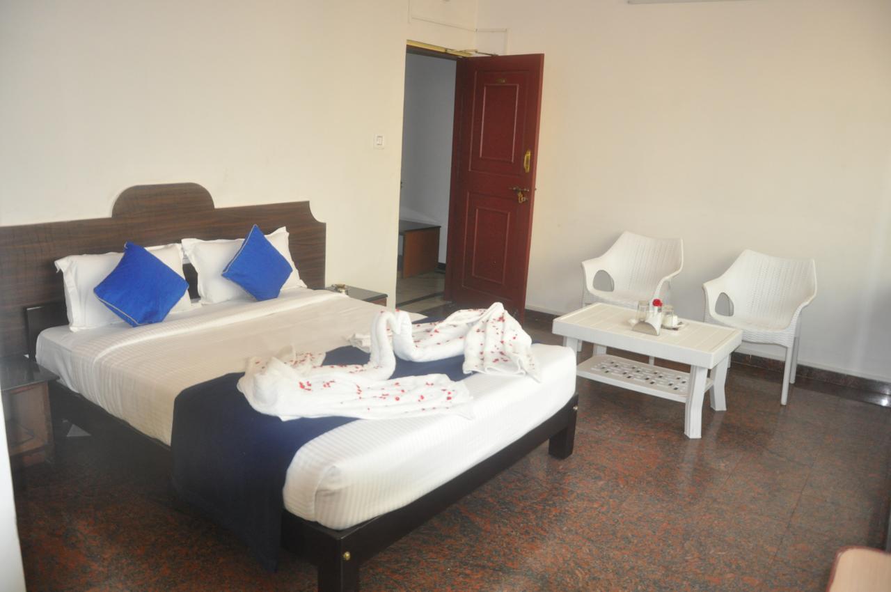 Hotel Raja Galaxy Bangalore Exterior photo